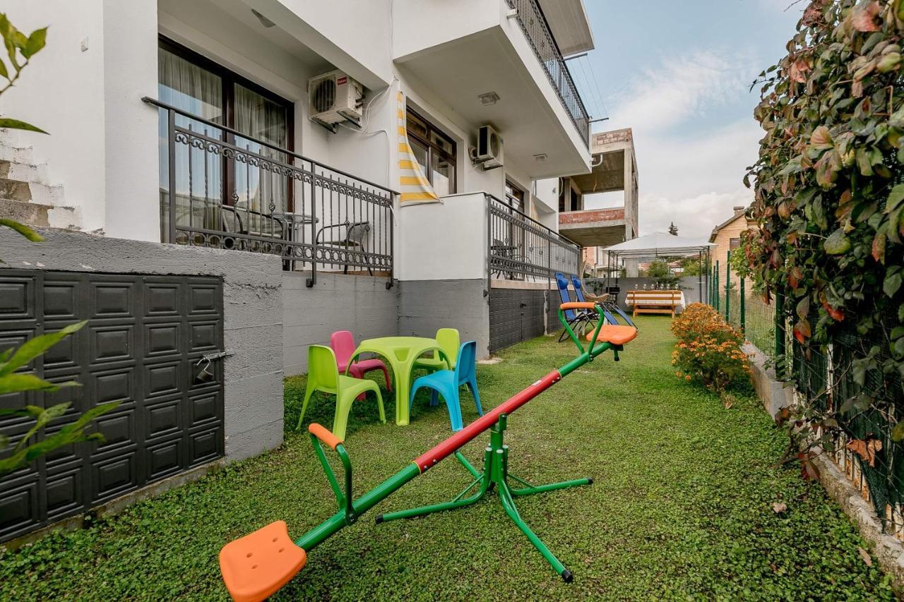 Apartments Gudelj Kamenari Exterior photo